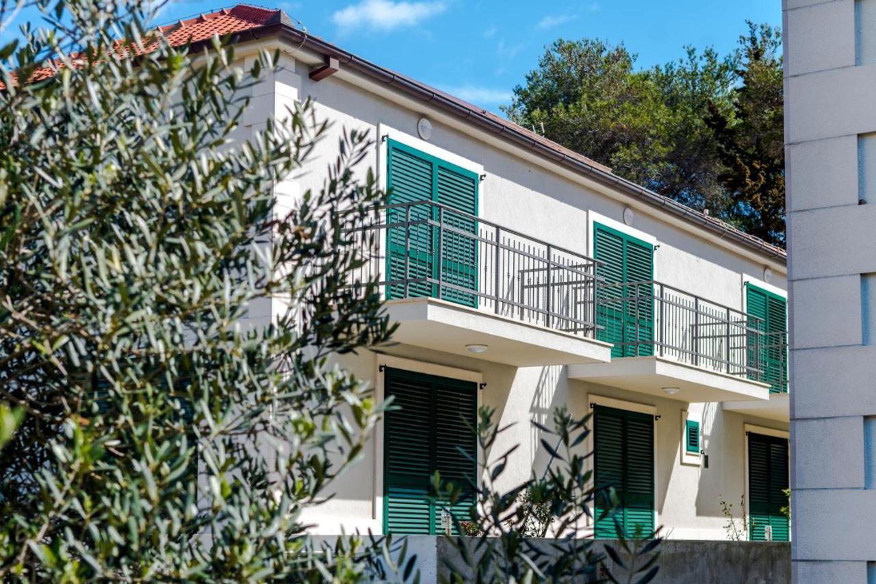 Bijaka Villas&Apartments Milna  Eksteriør billede